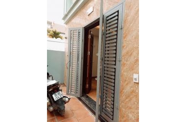 Nhỉnh 2 Tỷ 40m2, Ngay Bến Xe Mỹ Đình, Nhà đẹp, Tặng Toàn Bộ Nội Thất.